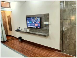 BAREILLY HOTEL KRISHNA RESIDENCY# Near Vaishno Devi Temple - A Premium Hotel In Bareilly - Bareilly - 4