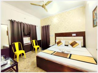 BAREILLY HOTEL KRISHNA RESIDENCY# Near Vaishno Devi Temple - A Premium Hotel In Bareilly - Bareilly - 1