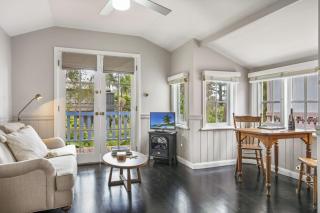 Cottage 3 Hyams Beach Seaside Cottages - 3