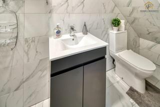 Amazing Stylish Stays 2-Bed next to BHAM Airport and NEC - Marston Green - 7