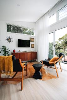 Retro Retreat - by Coast Hosting - Terrigal - 2