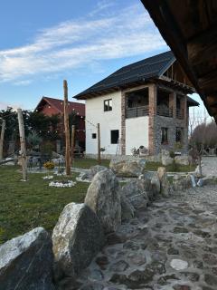 Stone House Bran - Tohanu Nou - 9