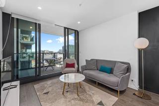 Central Spacious 2B2B with free parking and rooftop pool - Brisbane - 5