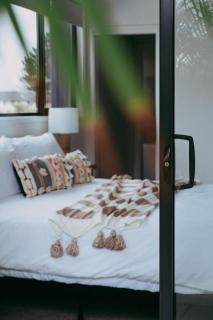 Bay Life by Coast Hosting - Blue Bay - 2