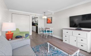 Beach'n Ocean Front One Bedroom Premium Condos - Myrtle Beach - 0