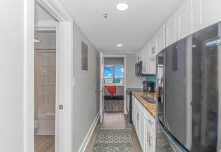 Ocean Front Beach'n 1BR Premium Condos - 1