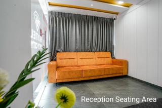 Hotel Skycity, Best Luxurious Hotel AC Rooms In Surat - Surate - 9
