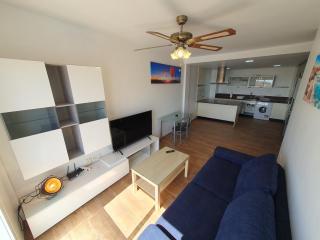 3E, 56m2, 1 dormitorio, 4 huéspedes, WIFI GRATIS - La Línea de la Concepción - 0