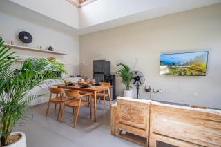 Flash Promo! Designer Villa in Canggu with Private Pool - Book Now! - Canggu - 4