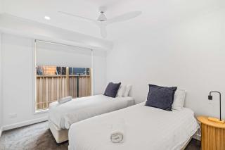 Caves Beach House by Coast Hosting - Caves Beach - 1