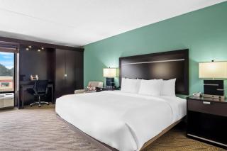 Comfort Inn - Cadillac - 1