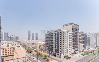 Community Views 1BR Next to Mall and Park, Binghatti Amber, Jumeirah Village Circle by Deluxe Holiday Homes - 7