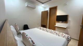 Hotel Shri Bansuri Dham Inn - Jāmb - 4