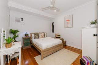 Hillside Haven - Tranquil Mount Louisa Escape - - 1