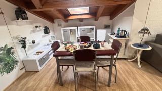 B&B Origa Private Pool - - 5