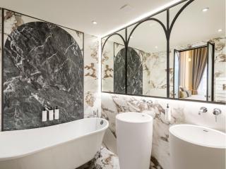 Merveil - Signature Suite-Champs Elysees- Marignan - Paris - 3