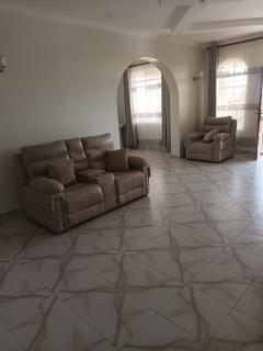 Happy fully furnished apartment - Gatunga - 0
