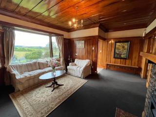 Greenwood Homestead - - 5