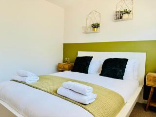 2 Bed House, Sleeps 6, Dog Friendly, Close to A14 M11, with Garden & Parking LONG STAY WORK CONTRACTOR LEISURE, JADE - Cambridge - 9