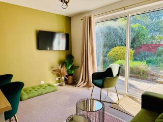 2 Bed House, Sleeps 6, Dog Friendly, Close to A14 M11, with Garden & Parking LONG STAY WORK CONTRACTOR LEISURE, JADE - Cambridge - 8