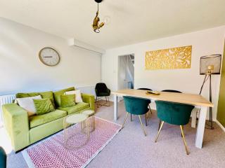 2 Bed House, Sleeps 6, Dog Friendly, Close to A14 M11, with Garden & Parking LONG STAY WORK CONTRACTOR LEISURE, JADE - Cambridge - 6