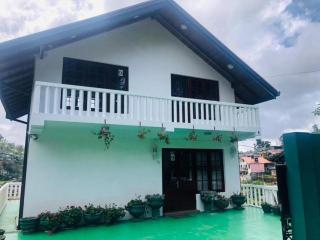 The Hikers Home - Nuwara Eliya - 0
