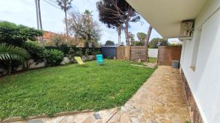 2 pièces en rez-de-villa avec beau jardin près plage - Hyères - 1
