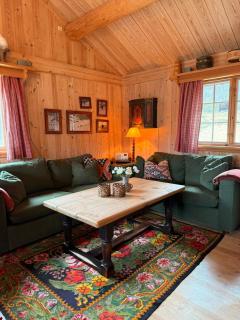 Family-friendly cabin in idyllic mountain setting - 1