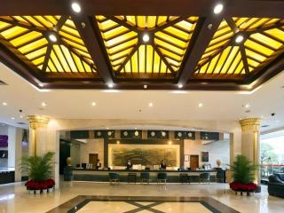 Quanzhou Overseas Chinese Hotel - Quanzhou - 1