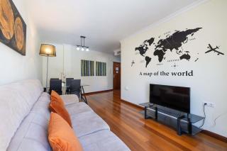 Spacious 3-Bedroom Apartment in Málaga - Málaga - 0