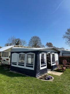 Mietwohnwagen 2 Personen - Behrensdorf - 0