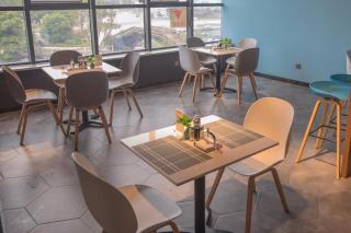 Jinjiang Inn Select Yancheng Oufeng Hua Street Julong Lake - Yancheng - 4