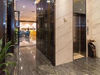 Zmax Qingyuan Yiwu Trade City - 2