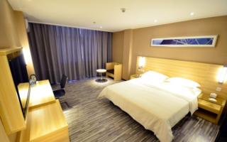 City Comfort Inn Shenzhen Longhua District Government - Shenzhen - 1