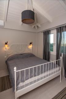 ZANTE STARLET - Chic Hideaway with Pool & Comfort - 1