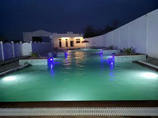 Sanskar Palace - Shāmgarh - 4