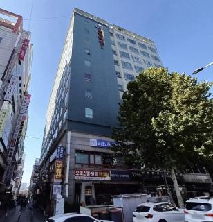 인천시청 길병원 인천터미널역 롯데백화점 앞 인기숙소 - 9