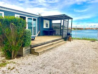 Azur Premium Climatisé 4 étoiles au camping la presqu'île du Barcarés vue imprenable - 0