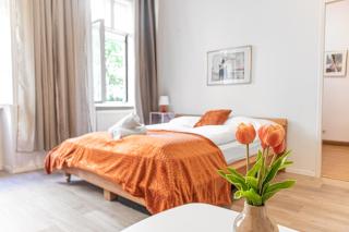 Comfy 2BR Apt, Central Located and Spacious - Wenen - 4