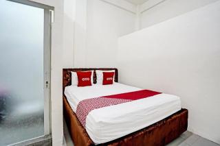 OYO 91653 Grand Syariah Hagawa Lamongan  Near SPORT CENTER LAMONGAN - 2