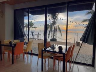 Golden Dragon Beach Resort Pattaya (Bang Lamung) - 8