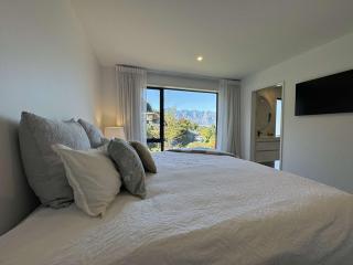 Remarkable Lakeview Escape - Queenstown - 8