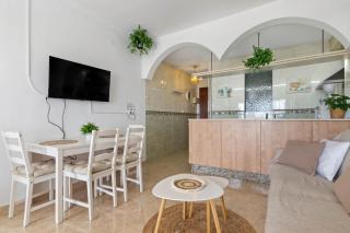Carihuela Palace 414 By IVI Real Estate - Torremolinos - 2