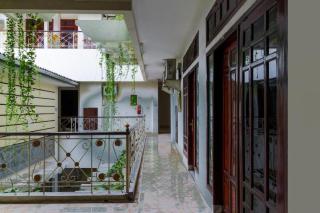 OYO 231 Hotel Andita Syariah - Surabaia - 6