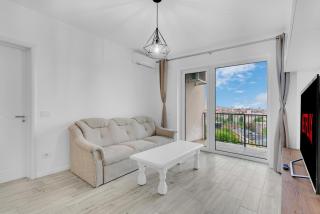 Panoramic White - Oradea - 4