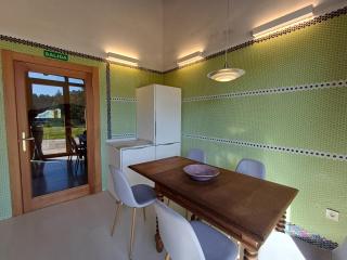 Amplio apartamento con jardín en Villa Haritza con vistas al mar - 4