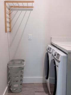 Bright 2-Level Modern 4BR Home - Oldsmar - 7