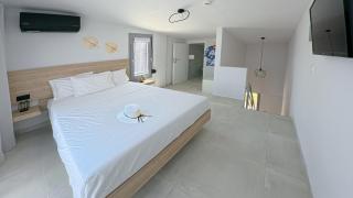 Christina Sunshine Apartments - Nea Plagia - 7