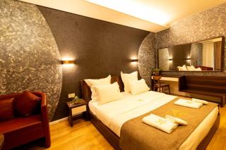 Mateus Hotel & Pool - Jounieh - 6