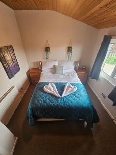 2 Bedroom Ocean View, Ilfracombe - West Down - 8